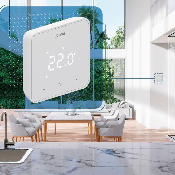 Les thermostats d'ambiance Smatrix Uponor combinent une régulation précise et intuitive de la température ambiante avec un design épuré