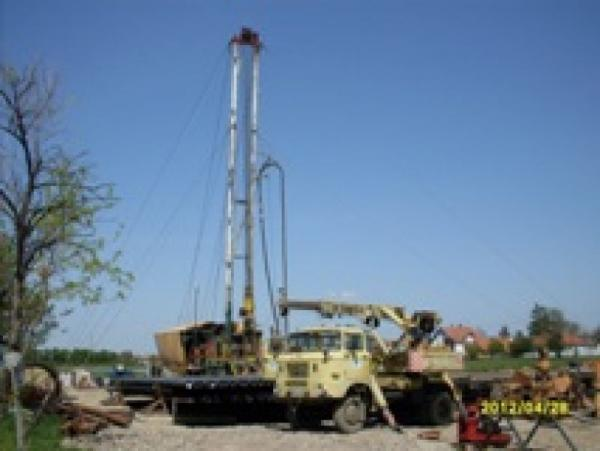 Utilization of geothermal energy in Mezőberény, using Uponor pre-insulated pipeline system