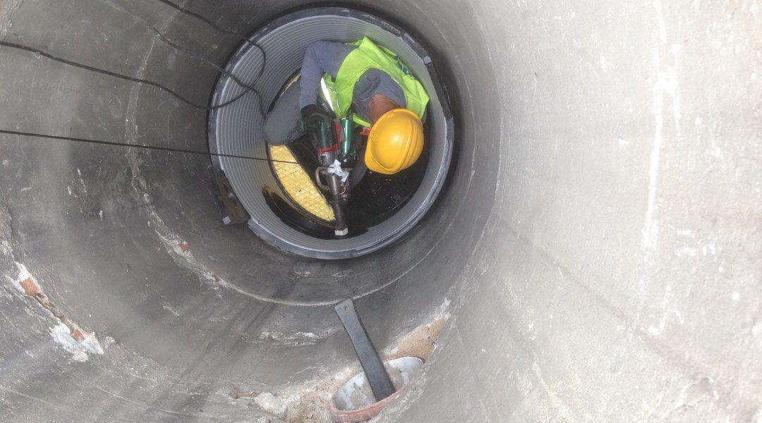 concrete chamber renovation Uponor Infra weholite